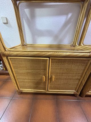 2 Estanterías de mimbre y caña
