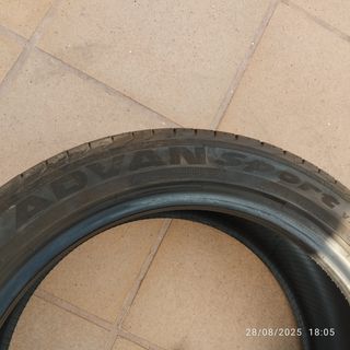 Neumático YOKOHAMA ADVAN SPORT 