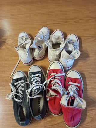 Converse altas y bajas
Negro desgastado, rojas