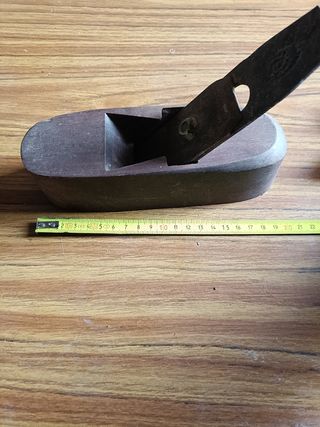 Cepillo carpintero antiguo
