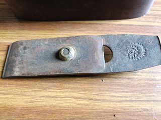 Cepillo carpintero antiguo