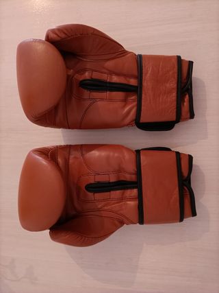 Guantes boxeo Charlie 14oz Marrón