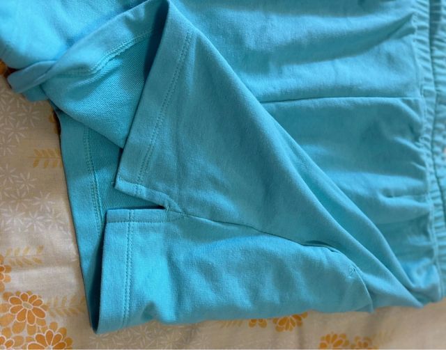 Shorts turquesa deportivos