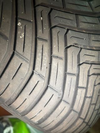 Neumático Continental All season 205/55 R16 94V