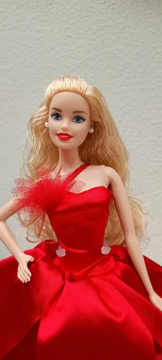 Bambola natalizia Barbie 2022