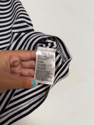 Top H&M rayas blanco-negro