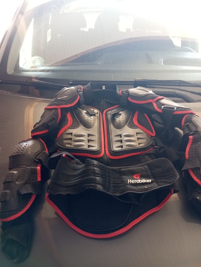 Protector Motocross Herobiker.talla niño 10 14 año