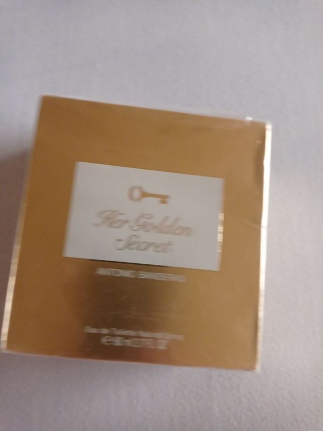 LA SUA EDIZIONE DELUXE GOLDEN SECRET