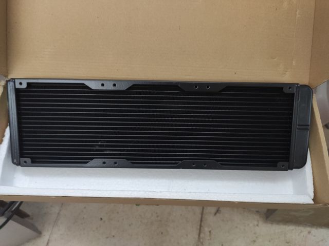 Radiador agua 12x39cm - PC