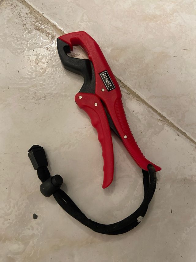 Alicates Pesca HART - Sujeta peces