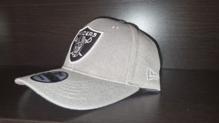 Gorra Gris Raiders New Era