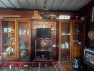 Armario madera salón vintage