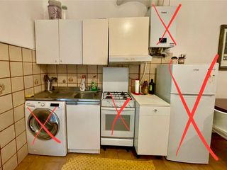 Cucina con cappa senza elettrodomestici