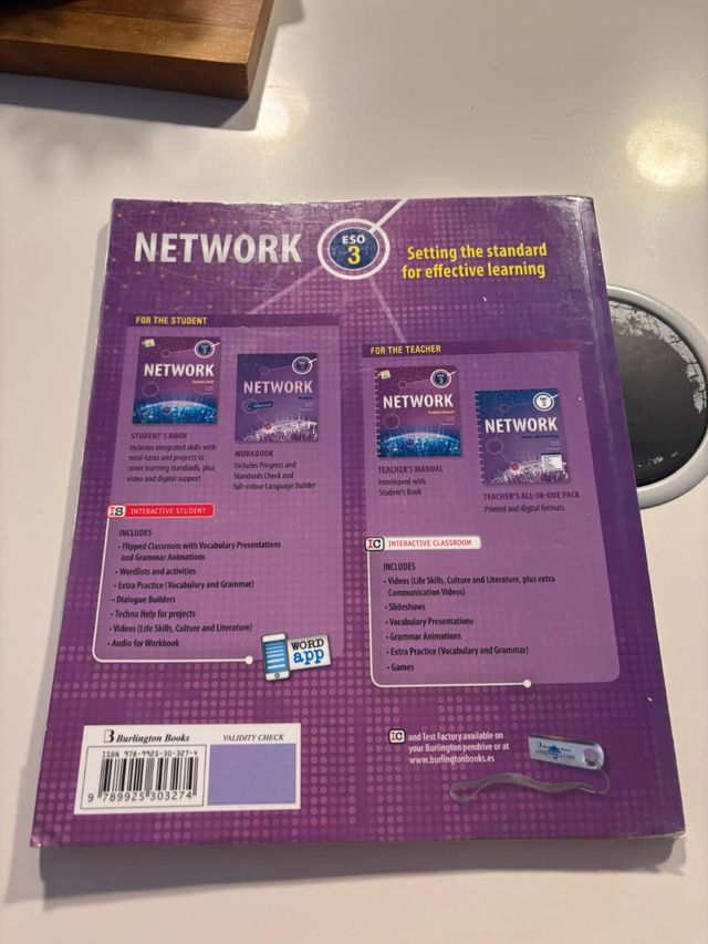Network 3ºeso. Student's Book 2019