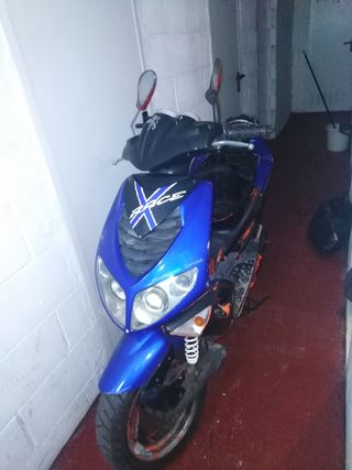 Urge! Vendo o cambio Peugeot Speedfight: Piezas