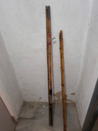 Zurrón pesca vintage más 2 cañas 