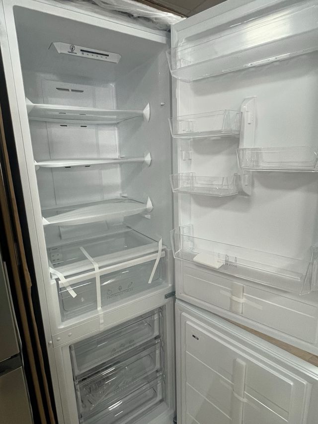 Frigorífico Benavent combi  no frost  blanco