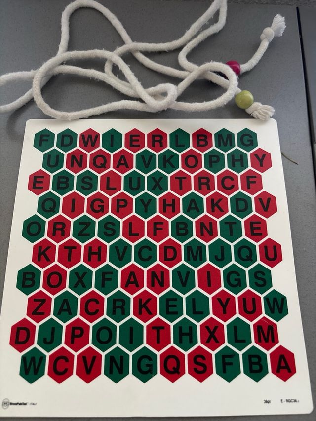 Juego estereoscópico de letras