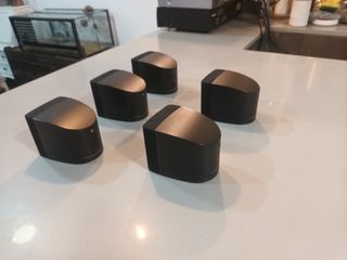 5 Altavoces Bose - sonido envolvente