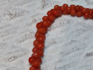 Collar Coral Natural Rojo