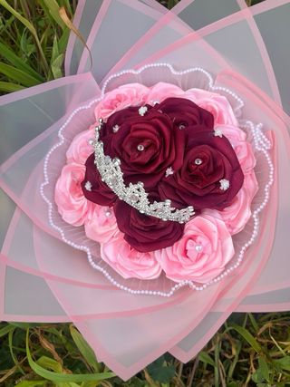 Ramo rosas 
