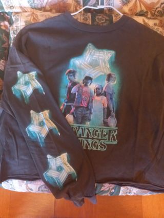 Camiseta Stranger Things - Manga Larga