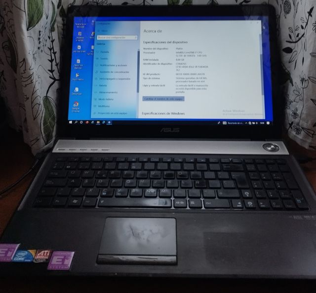Portátil Asus 17" i7