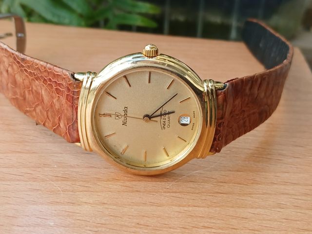 Reloj Nivada Línea D'Oro Cuarzo