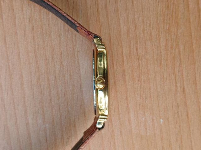 Reloj Nivada Línea D'Oro Cuarzo