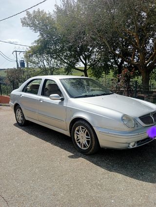 Lancia Lybra 2004