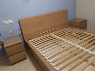 Cama Malm IKEA + 2 mesillas
