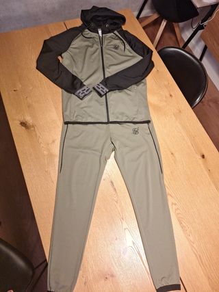 SIKSILK Chándal - Verde Oliva y Negro
