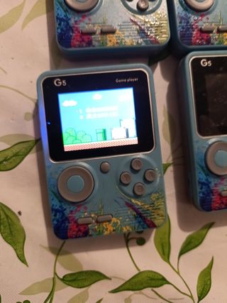  tre 
Mini Game Boy G5 - Console portatile
