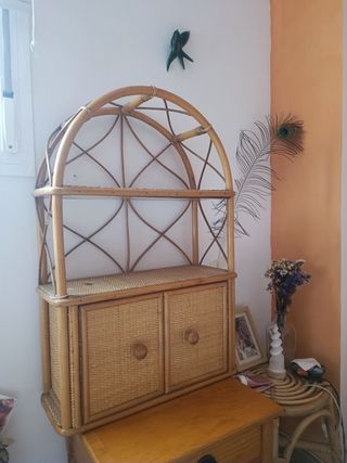 Estantería mimbre vintage