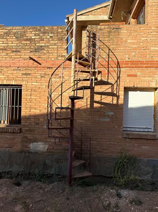 Escalera caracol hierro 
