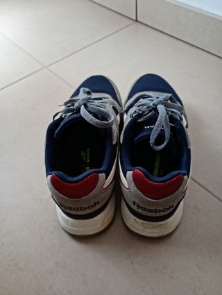 Zapatillas Reebok Classic talla 40