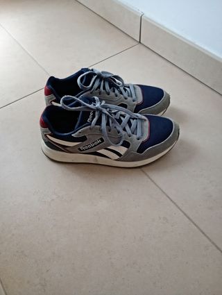 Zapatillas Reebok Classic talla 40
