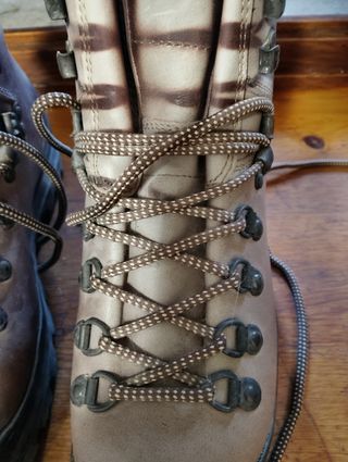 Scarponi Alpinismo nuovi (Guardare bene le foto)