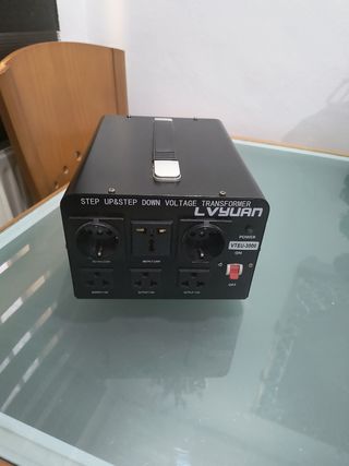 Transformador Voltaje 220V-110V LVYUAN