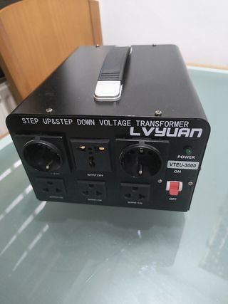 Transformador Voltaje 220V-110V LVYUAN