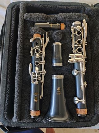 Clarinete Yamaha YCL-255 en Si Bemol.