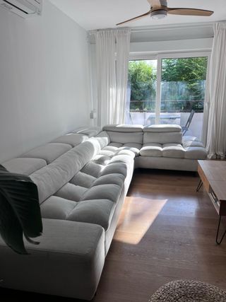 Sofá chaise longue beige