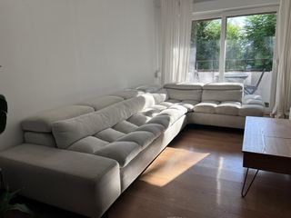 Sofá chaise longue beige