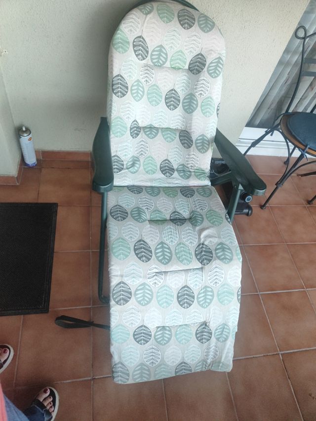 Tumbona reclinable - Verde y beige