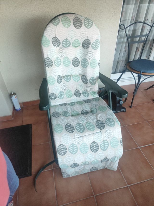 Tumbona reclinable - Verde y beige