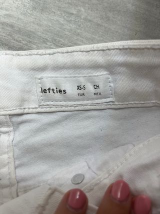Shorts vaqueros blancos Lefties