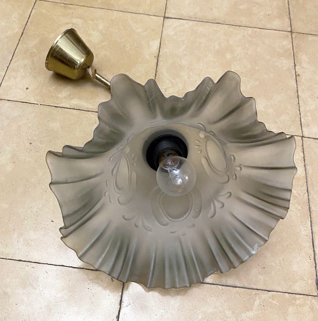 Lámpara antigua metal y cristal