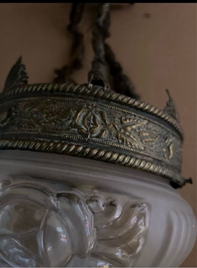 Lámpara bronce antigua