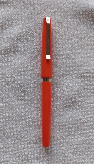 Due penne stilografiche per Victor