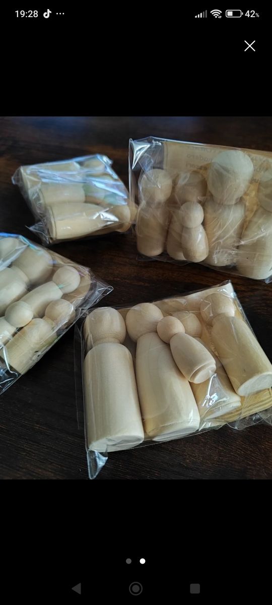 Muñecos madera Montessori - Familia